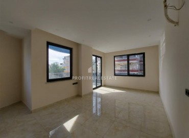 Трехкомнатная квартира в строящемся доме, всего в 650 метрах от пляжа Клеопатра, Аланья ID-4492 фото-3