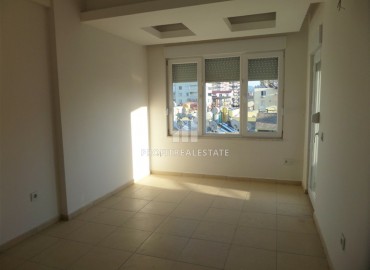 Two-bedroom apartment, unfurnished, in the center of Mahmutlar, Alanya, 100 m2 ID-5529 фото-5
