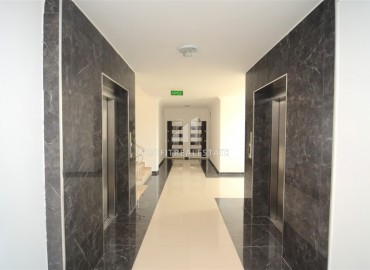 Spacious apartments, layouts 2 + 1, unfurnished, 200 meters from the center of Mahmutlar, Alanya, 120 m2 ID-5533 фото-14