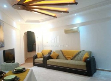 Двухкомнатные апартаменты, с мебелью и техникой, по бюджетной цене, в центре Махмутлара, Аланья, 60 м2 ID-5575 фото-3