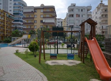Apartment with furniture and home appliances in the area of Mahmutlar, Turkey ID-0336 фото-3