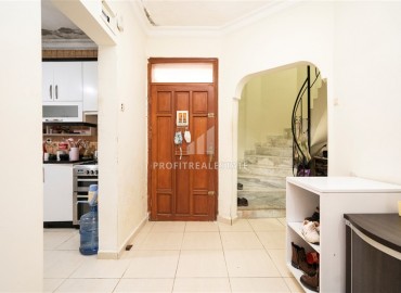 Недорогая трехэтажная вилла, с отдельной кухней, без мебели, в Авсалларе, Аланья, 200 м2 ID-5647 фото-11