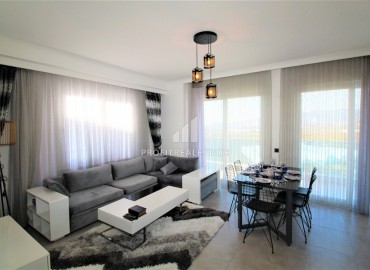 Двухуровневая квартира, планировки 2+1, укомплектованная мебелью и техникой, в новой резиденции Махмутлара, Аланья, 110 м2 ID-5652 фото-1