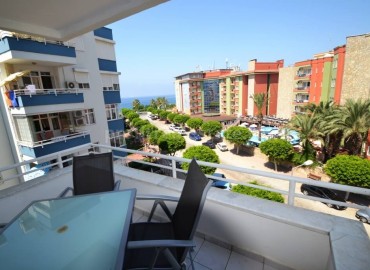 Апартаменты в 100 метрах от Средиземного моря с мебелью и техникой в Махмутларе, Алания ID-0348 фото-11