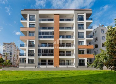 Новая двухкомнатная квартира всего в 200 метрах от моря, Махмутлар, Аланья, 56 м2 ID-5861 фото-1
