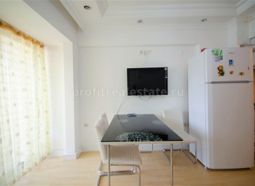 Furnished one-bedroom apartment in a nice complex in Mahmutlar, Turkey ID-0370 фото-2