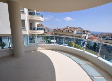Duplex with access to the garden in the heart of Alanya only 450 meters from the sea ID-0372 фото-13