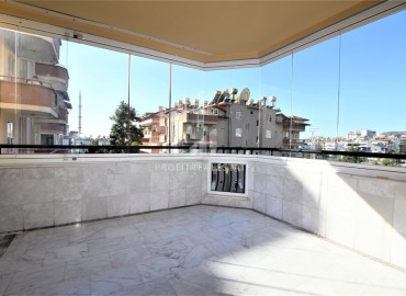Two bedroom apartment, with a separate kitchen, in Alanya, center, 110 m2 ID-5945 фото-13