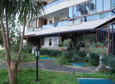 Двухкомнатная квартира с большой общей площадью и прямым выходом в сад, Тосмур, Аланья, 105 м2 ID-5950 фото-16