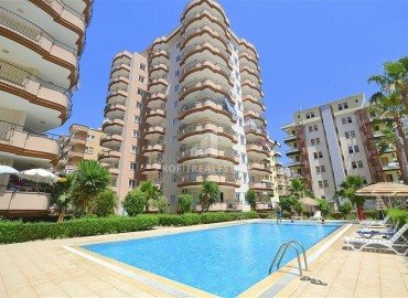 Spacious two-bedroom apartment, with furniture and appliances, 200 meters from the center of Mahmutlar, 135 m2 ID-5974 фото-20