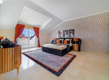 Stylish three-bedroom duplex, ready to move in, 50 meters from the sea, Kestel, Alanya, 210 m2 ID-5980 фото-12