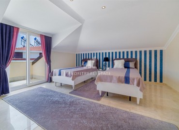 Stylish three-bedroom duplex, ready to move in, 50 meters from the sea, Kestel, Alanya, 210 m2 ID-5980 фото-15