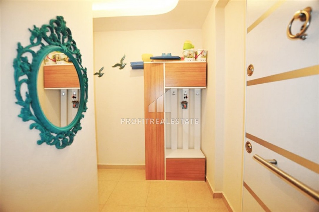 One-bedroom apartment, ready to move in, 250 meters from the beach, Mahmutlar, Alanya, 70 m2 ID-5993 фото-2