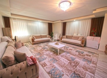 Spacious four-bedroom duplex, with a separate kitchen, just 150 meters from the sea, Mahmutlar, Alanya, 265 m2 ID-6008 фото-1