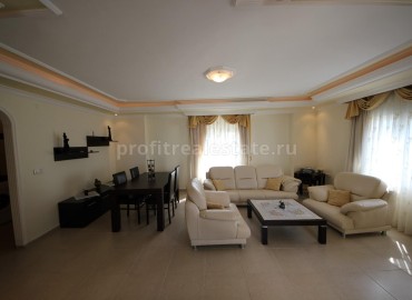 Срочная продажа! Современные апартаменты 2+1 с мебелью в 250 метрах от моря в Махмутларе, Алания ID-0386 фото-4