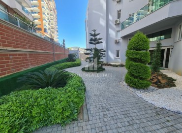 Spacious, furnished 1 + 1 apartment with an area of 75m2 in Mahmutlar ID-6026 фото-11