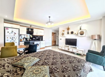 One-bedroom apartment with furniture in Mahmutlar, Alanya, 73m 2 ID-6034 фото-6