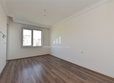 Two-bedroom apartment in fine finish with a separate kitchen, Mahmutlar, Alanya, 105 m2 ID-6039 фото-3