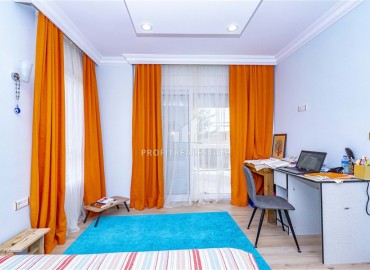 Elegant three-bedroom duplex with excellent views, in Bektas, Alanya, 160 m2 ID-6070 фото-4