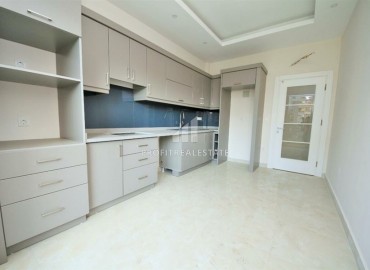Новая трёхкомнатная квартира с отдельной кухней, в чистовой отделке, Махмутлар, Аланья, 115 м2 ID-6090 фото-5