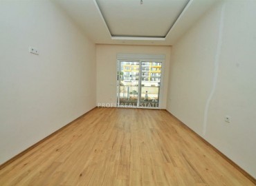 Новая трёхкомнатная квартира с отдельной кухней, в чистовой отделке, Махмутлар, Аланья, 115 м2 ID-6090 фото-9