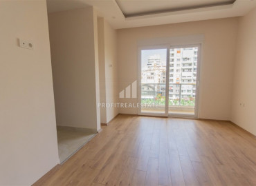 Large new 3 + 1 apartment with separate kitchen in a residence with wide facilities in Mahmutlar ID-6106 фото-12
