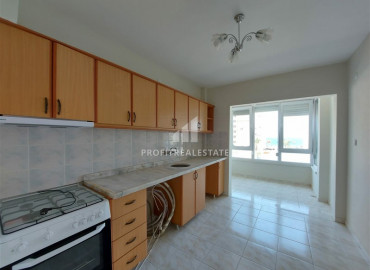 Two-bedroom apartment with a separate kitchen in an urban-type house 150 meters from the sea in Tosmur ID-6204 фото-2