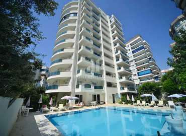 In an elite residence: ready to move in 1 + 1 apartment 300 m from the beaches of Mahmutlar ID-6241 фото-1