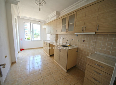 Budget apartment 2 + 1 in an urban-type house with a separate kitchen 400 m from the sea in Mahmutlar ID-6245 фото-7