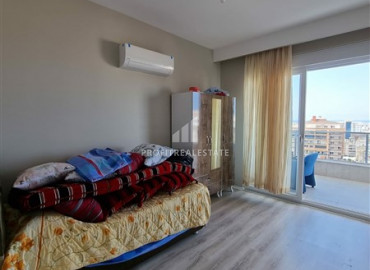 Spacious five-room apartment with a separate kitchen, in a residence with rich facilities, Mahmutlar, Alanya, 190 m2 ID-6247 фото-12