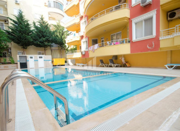 Two bedroom apartment, with furniture and appliances, in the center of Mahmutlar, Alanya, 125 m2 ID-6258 фото-1