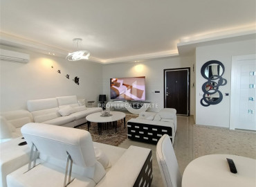 Luxurious view penthouse 3 + 1 with a private jacuzzi on the balcony in the elite residence of Mahmutlar ID-6262 фото-11