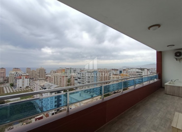 Luxurious view penthouse 3 + 1 with a private jacuzzi on the balcony in the elite residence of Mahmutlar ID-6262 фото-15