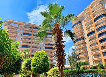Two-bedroom apartment with a good location 400 m from the sea in Mahmutlar in a residence with good facilities ID-6274 фото-2