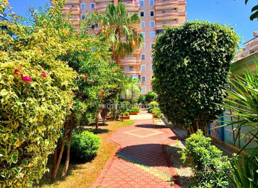 Two-bedroom apartment with a good location 400 m from the sea in Mahmutlar in a residence with good facilities ID-6274 фото-8