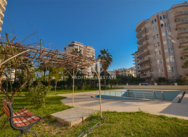 Two-bedroom apartment with a good location 300 m from the sea in Mahmutlar at a very favorable price ID-6283 фото-3