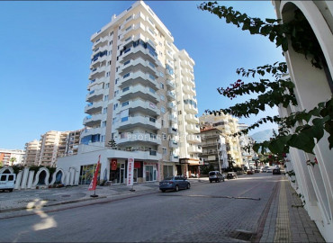 Two bedroom apartment, with a separate kitchen, ready to move in, in Mahmutlar, Alanya, 110 m2 ID-6286 фото-1