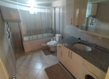 Great offer: large furnished apartment 2 + 1 on the first line in Mahmutlar ID-6306 фото-8}}