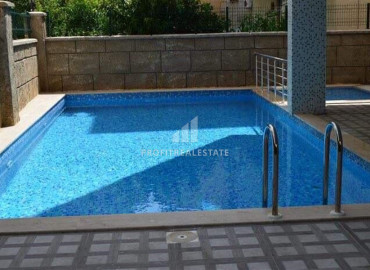 Alanya center: furnished 1 + 1 apartment in a residence with a swimming pool 500m from Keykubat beach ID-6307 фото-13