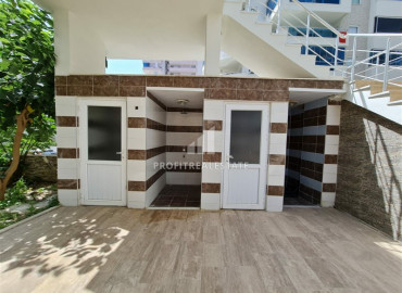 Обустроенная двухкомнатная квартира на высоком этаже, 70м² в центре Махмутлара в 350 м от моря ID-6328 фото-33