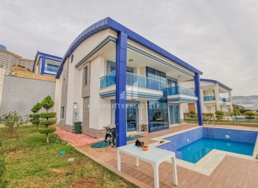Private furnished villa 4 + 1, with its own facilities in the area of Alanya - Kargicak ID-6340 фото-1