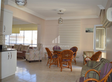 One-bedroom apartment on the first coastline, Mahmutlar, Alanya, 70 m2 ID-6342 фото-3