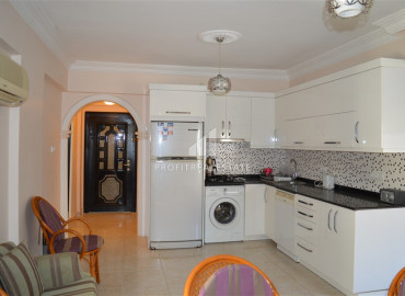 One-bedroom apartment on the first coastline, Mahmutlar, Alanya, 70 m2 ID-6342 фото-9