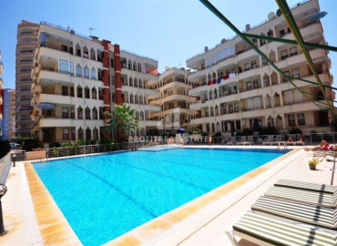 Inexpensive resale property: two bedroom apartment 400m from the sea with furniture and appliances in Mahmutlar ID-6346 фото-7}}