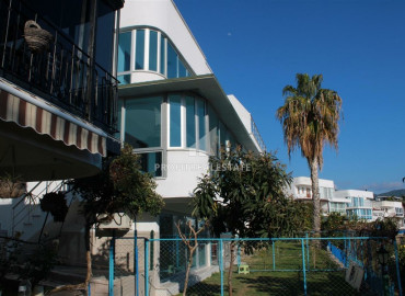 Большие трехэтажные апартаменты в Демирташе, Аланья, 200 м2 ID-6370 фото-1