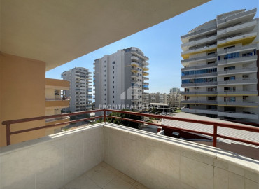 Квартира 2+1 хорошей планировки,  площадью 120 м² в 100 м от моря в Махмутларе ID-6375 фото-12