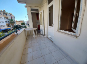 Inexpensive one bedroom apartment with a separate kitchen in the center of Alanya, 70 m2 ID-6376 фото-7