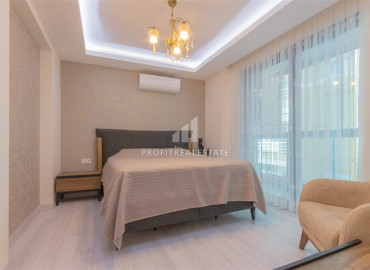 New furnished apartment 2 + 1 250 m from the sea in a residence with good facilities in Mahmutlar ID-6380 фото-6