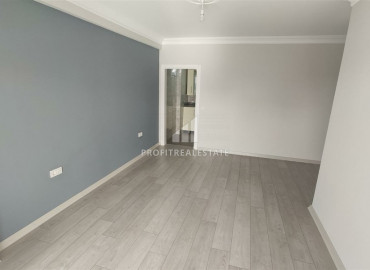 Species two bedroom apartment, 110m², renovated in a residence with facilities in Mahmutlar ID-6396 фото-11