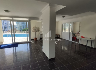 Species two bedroom apartment, 110m², renovated in a residence with facilities in Mahmutlar ID-6396 фото-16